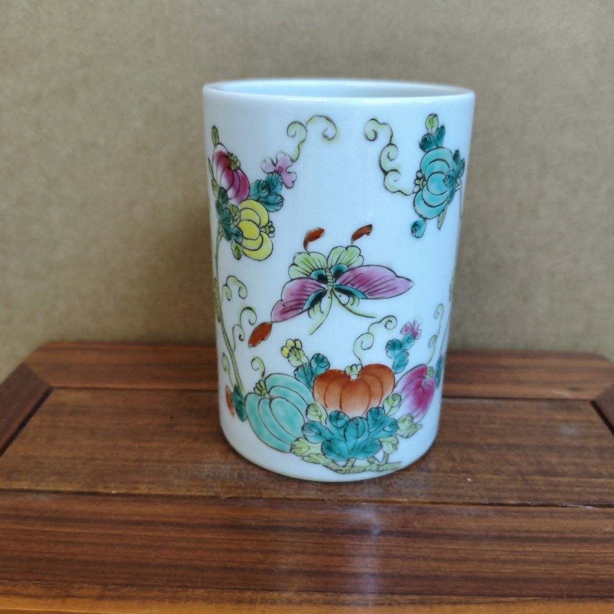 Vintage Handmade Pastel Decora - Vintage Collectible Bottles recension och pris