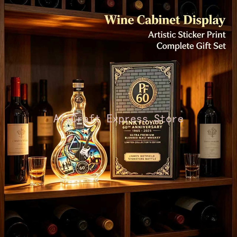 Vintage Rock Style Guitar-Axe  - Vintage Collectible Liquor Bottles recension och pris