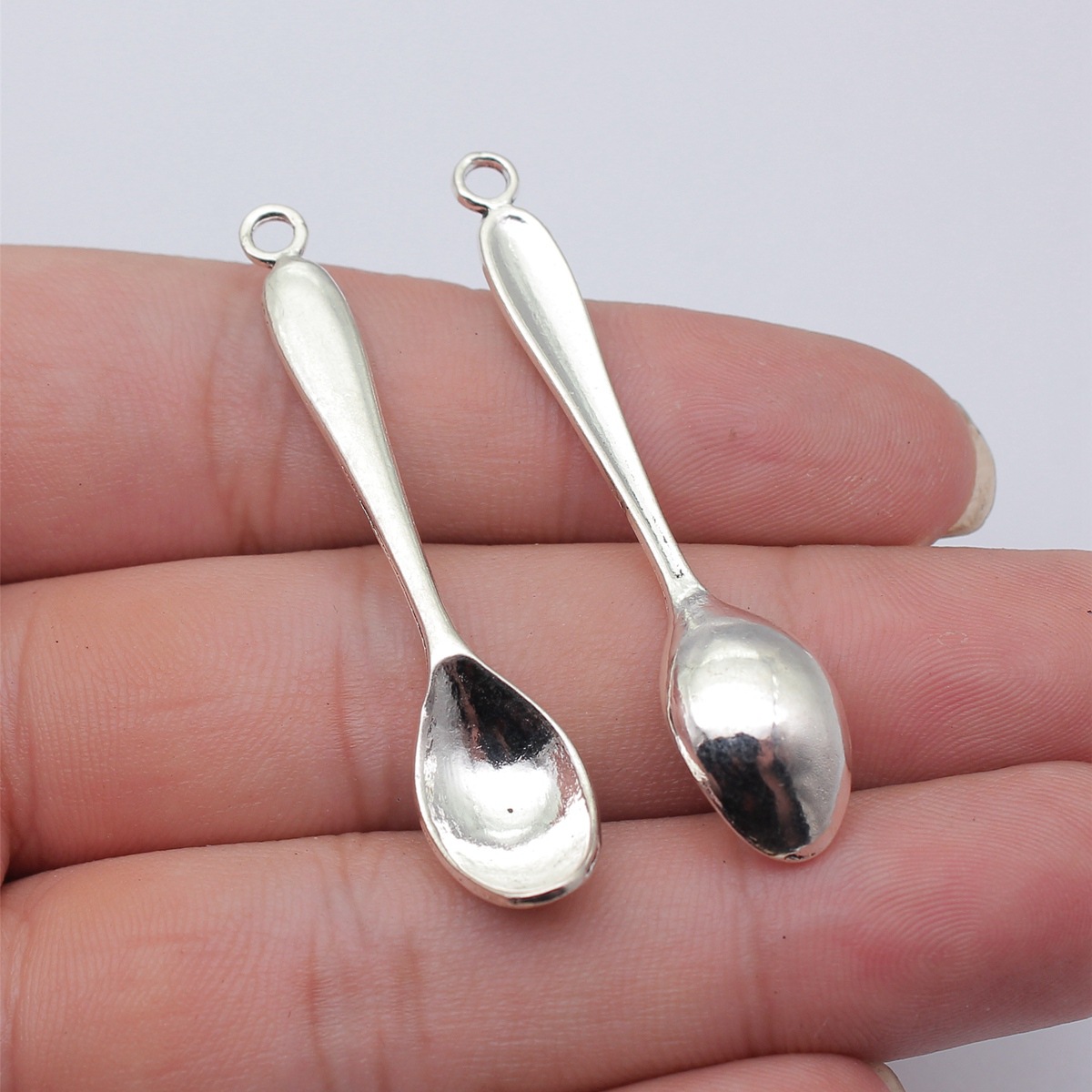 WYSIWYG 10pcs 54x11mm 5 Colors - Vintage Collectible Spoons recension och pris