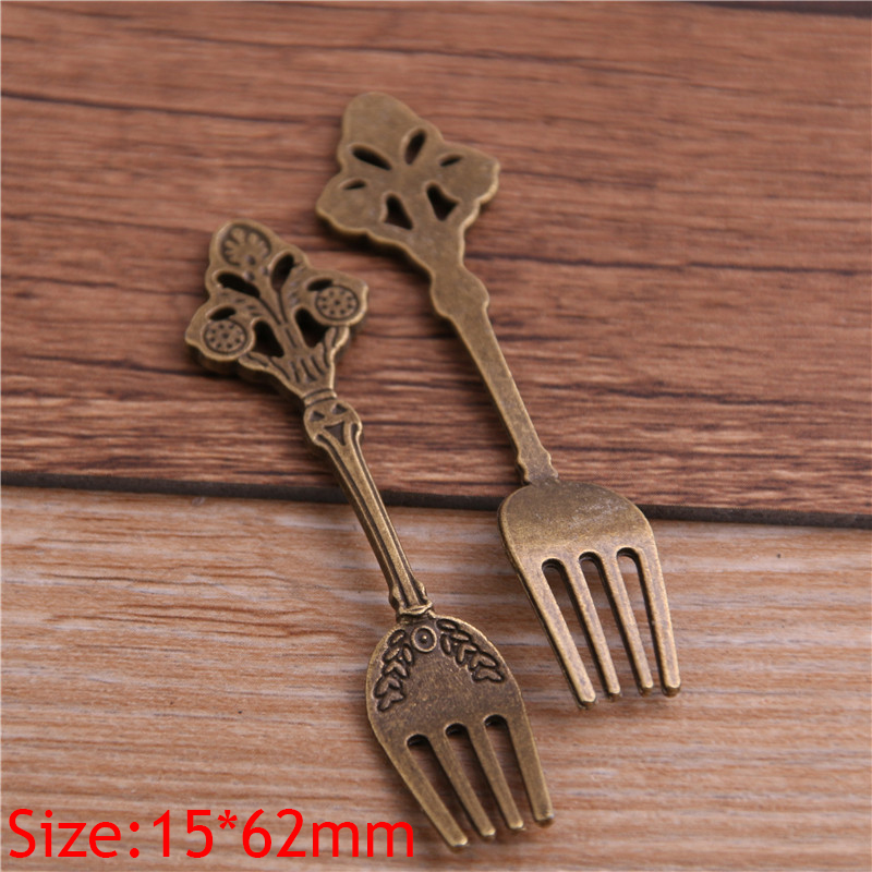 6PCS Mixed Two Colors Trendy F - Vintage Collectible Spoons recension och pris